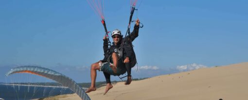 Tandem parapente à la dune du Pyla